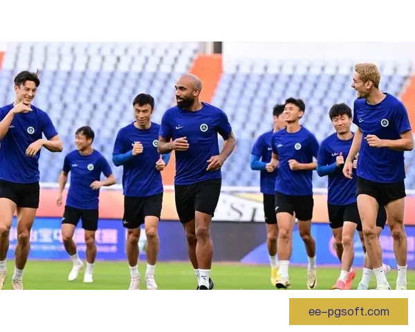 梅州客家与南通支云双双降级 中超激烈竞争让保级战充满悬念 梅州客家与南通支云双双降级 中超激烈竞争让保级战充满悬念